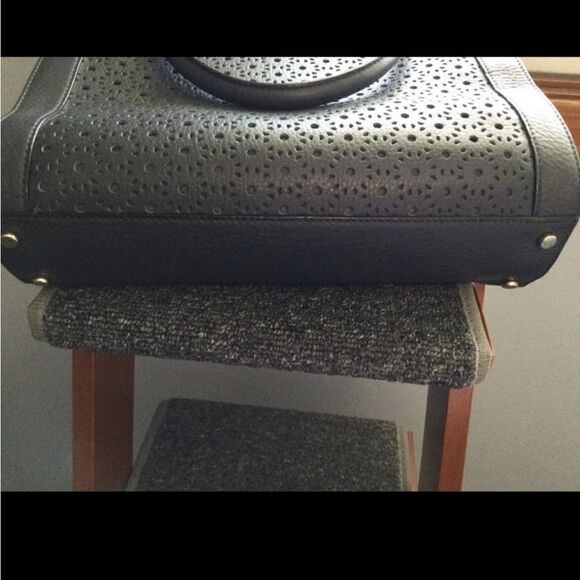 Kate Spade Tote - Picture 4 of 6